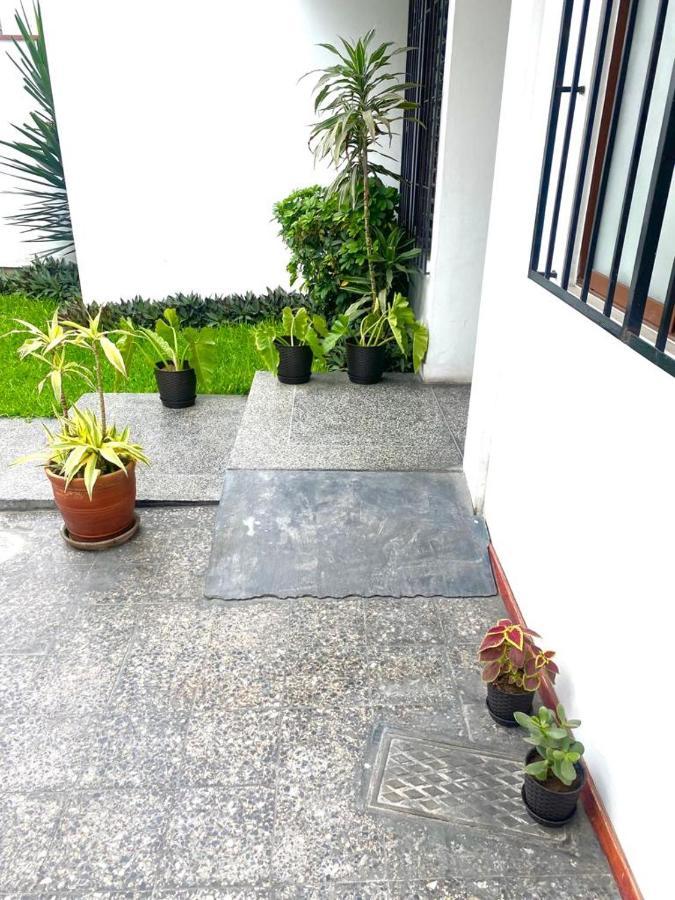 Lima Mini Aparts Monterrico - Cerca Embajada Eeuu Kültér fotó